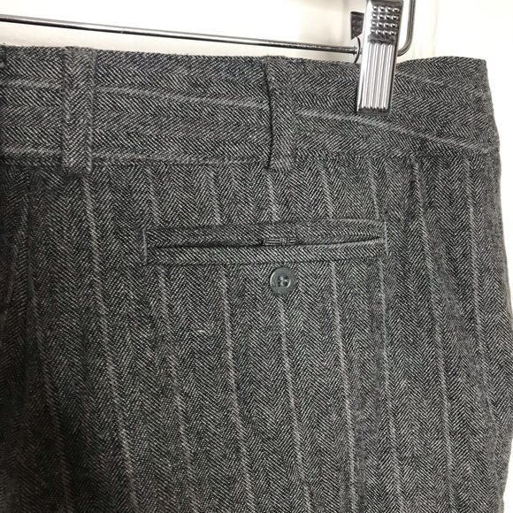 Ted Baker Grey Wool Pleated Shorts - Picture 4 of 6